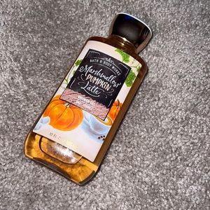 Marshmallow pumpkin latte bath and body works